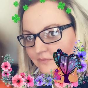 Meet your Posher, Michele